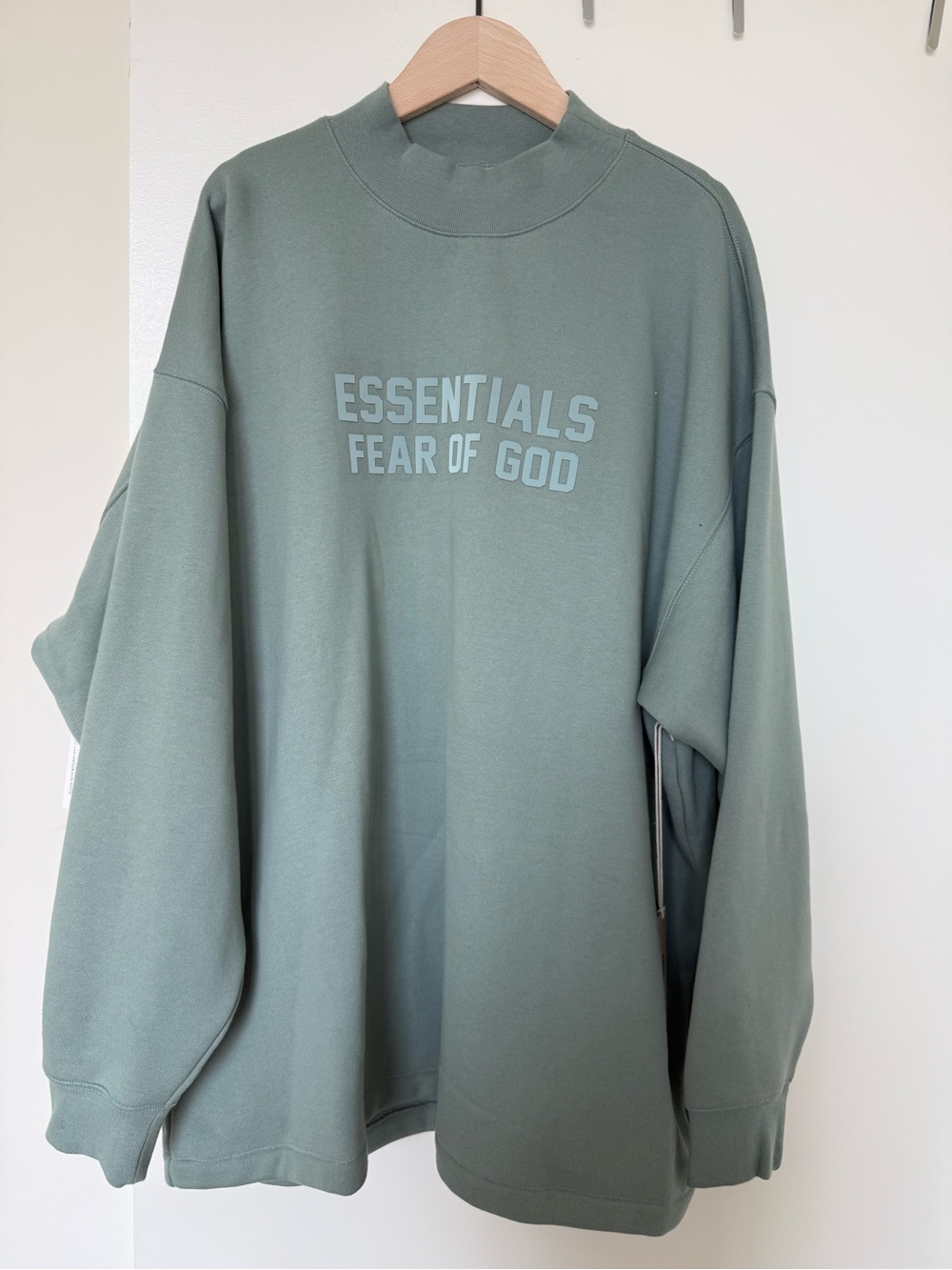 Men's Sage Green Crewneck Sweater
